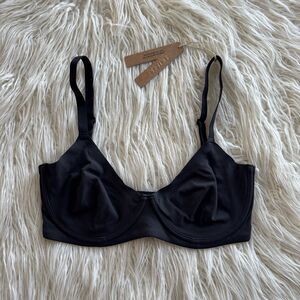 Skims Fits Everybody Unlined Demi Bra Onyx Size 32DDD